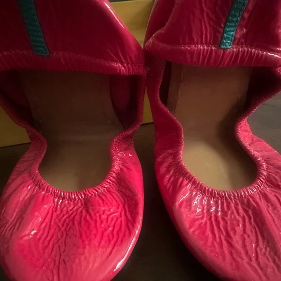 Razzleberry Tieks - Picture 3 of 7